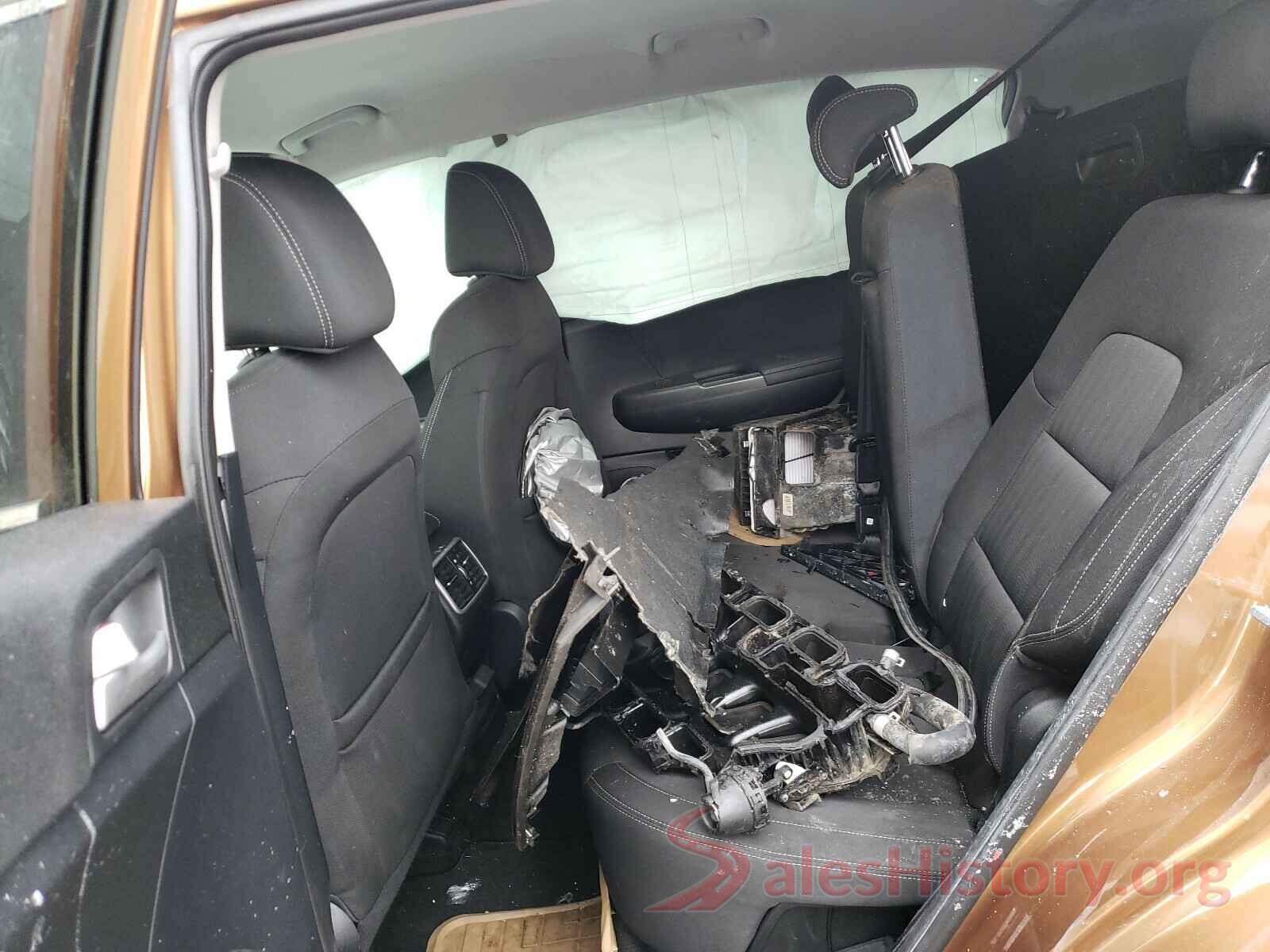 KNDPMCAC5H7158818 2017 KIA SPORTAGE