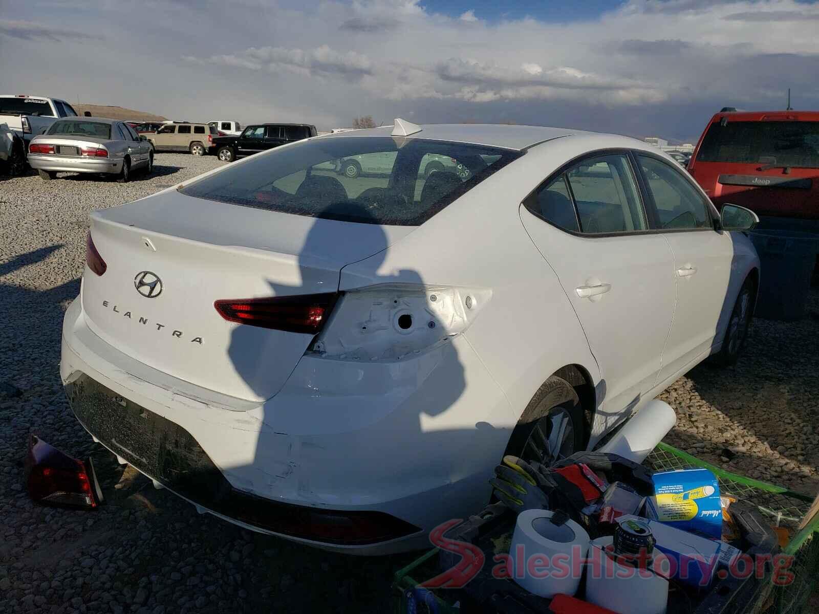 5NPD84LF8LH562527 2020 HYUNDAI ELANTRA