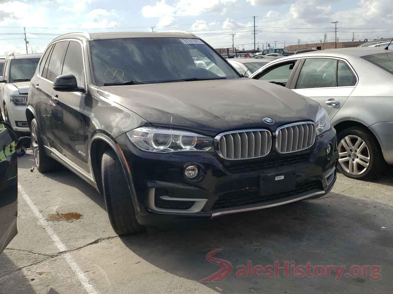 5UXKR2C56J0X08514 2018 BMW X5