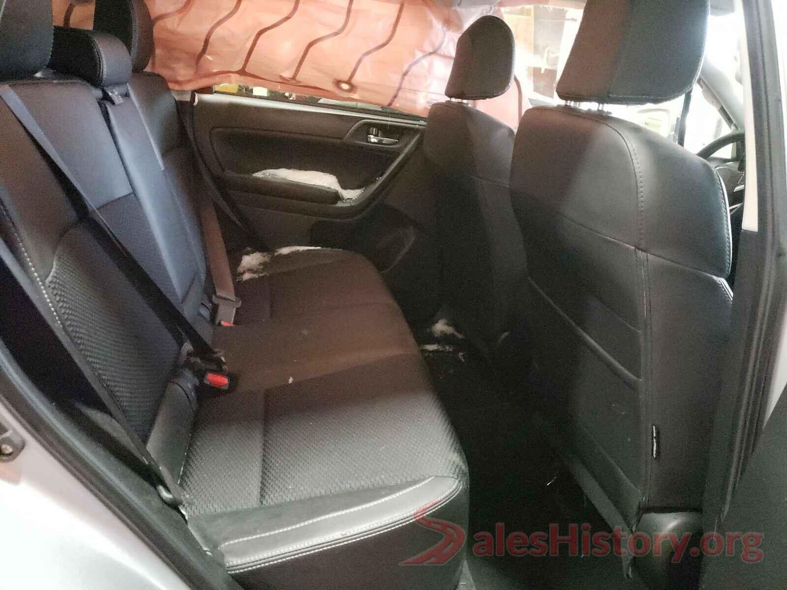 JF2SJAEC0JH456308 2018 SUBARU FORESTER