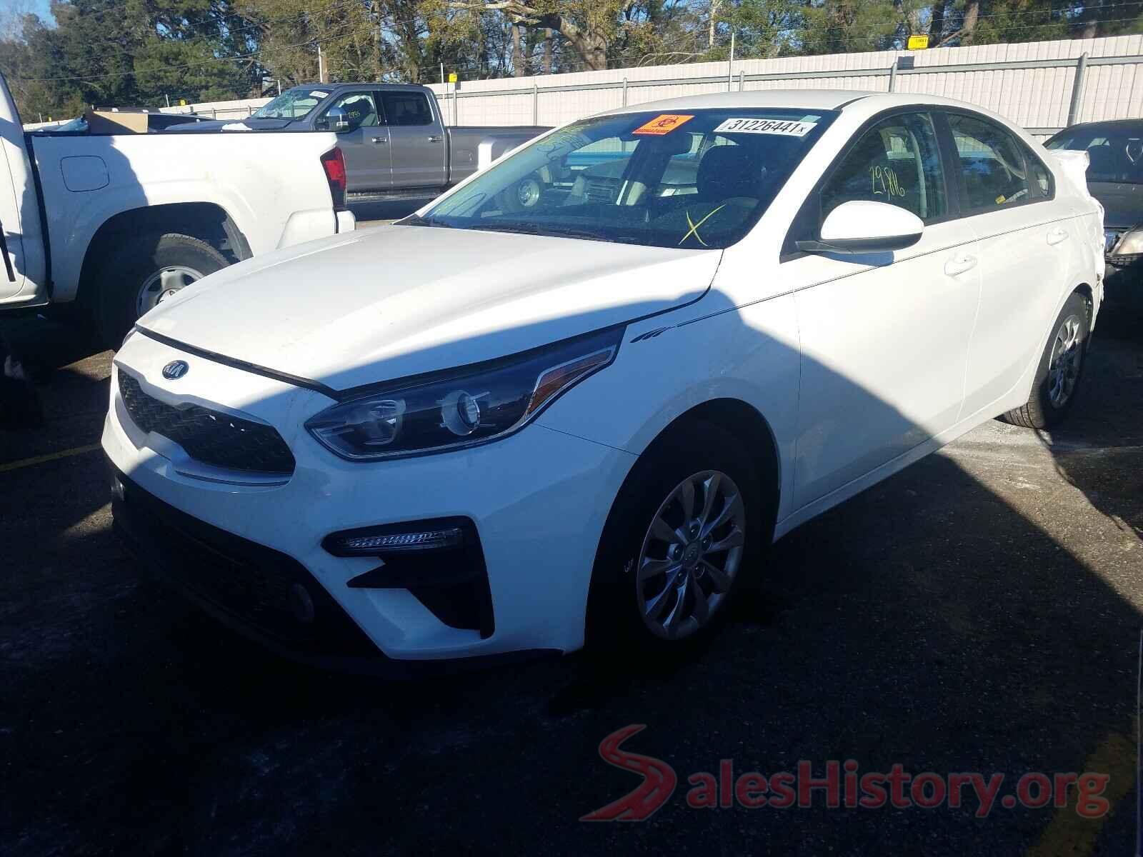 3KPF24AD8KE009813 2019 KIA FORTE