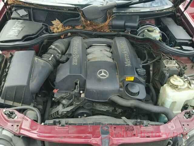 3TMCZ5AN9KM263310 2001 MERCEDES-BENZ E320