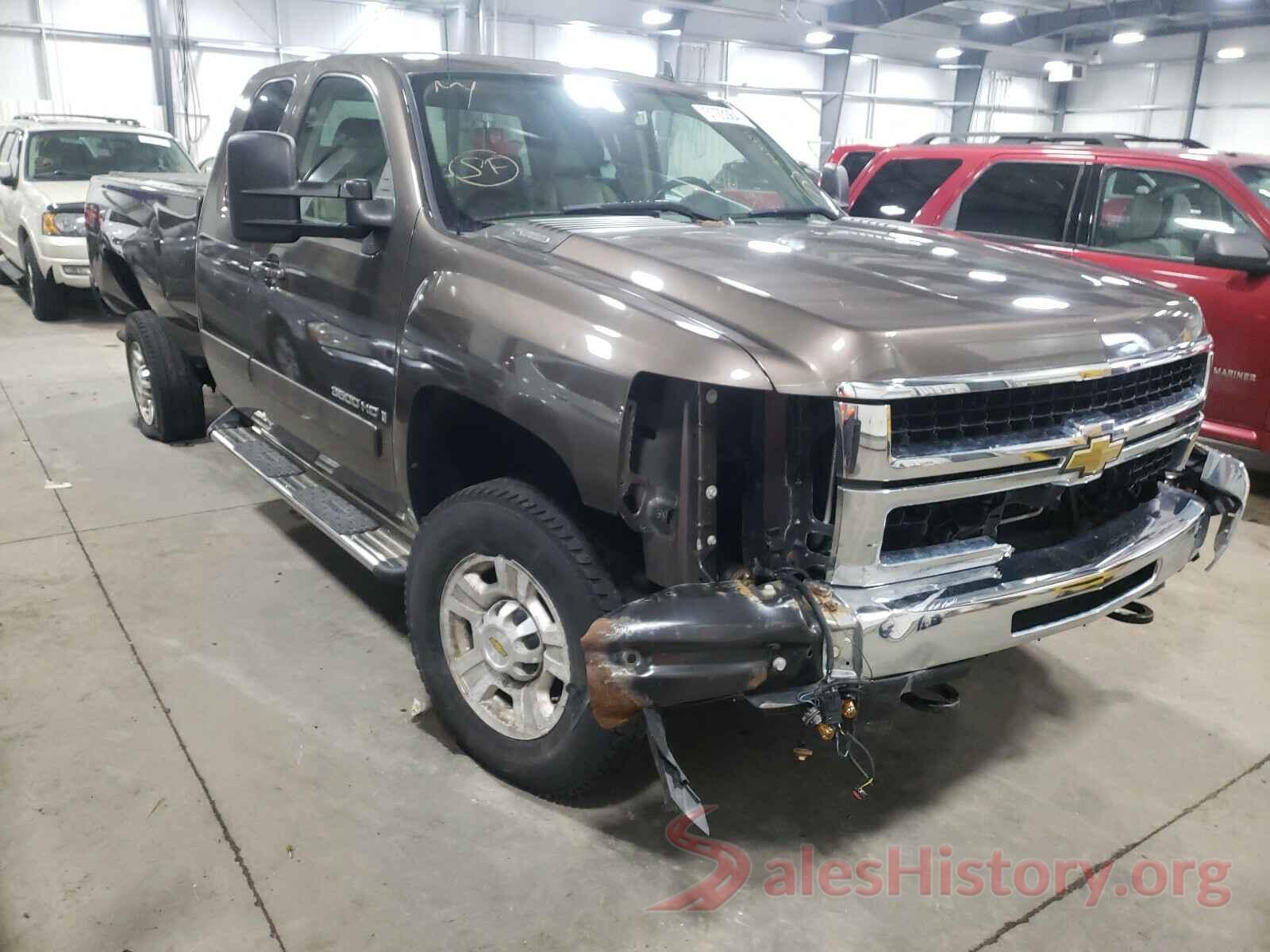 19XFC2F71JE207233 2018 CHEVROLET SILVERADO