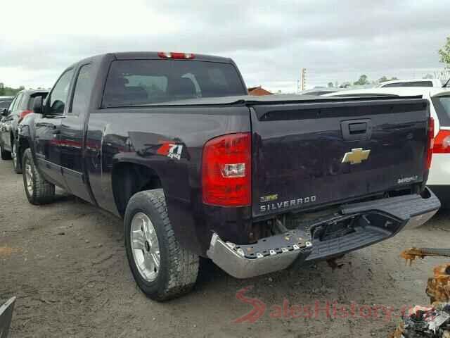 KMHD84LF2HU260059 2009 CHEVROLET SILVERADO