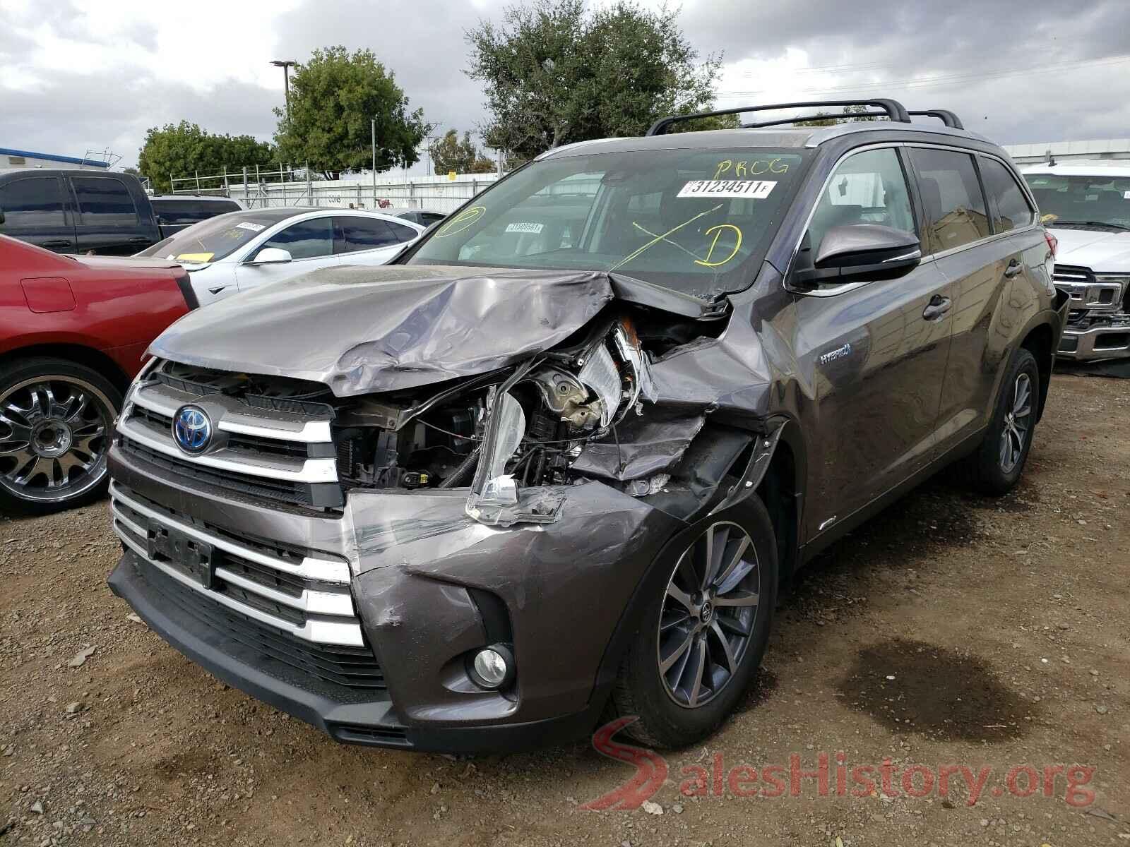 5TDJGRFH8KS057659 2019 TOYOTA HIGHLANDER