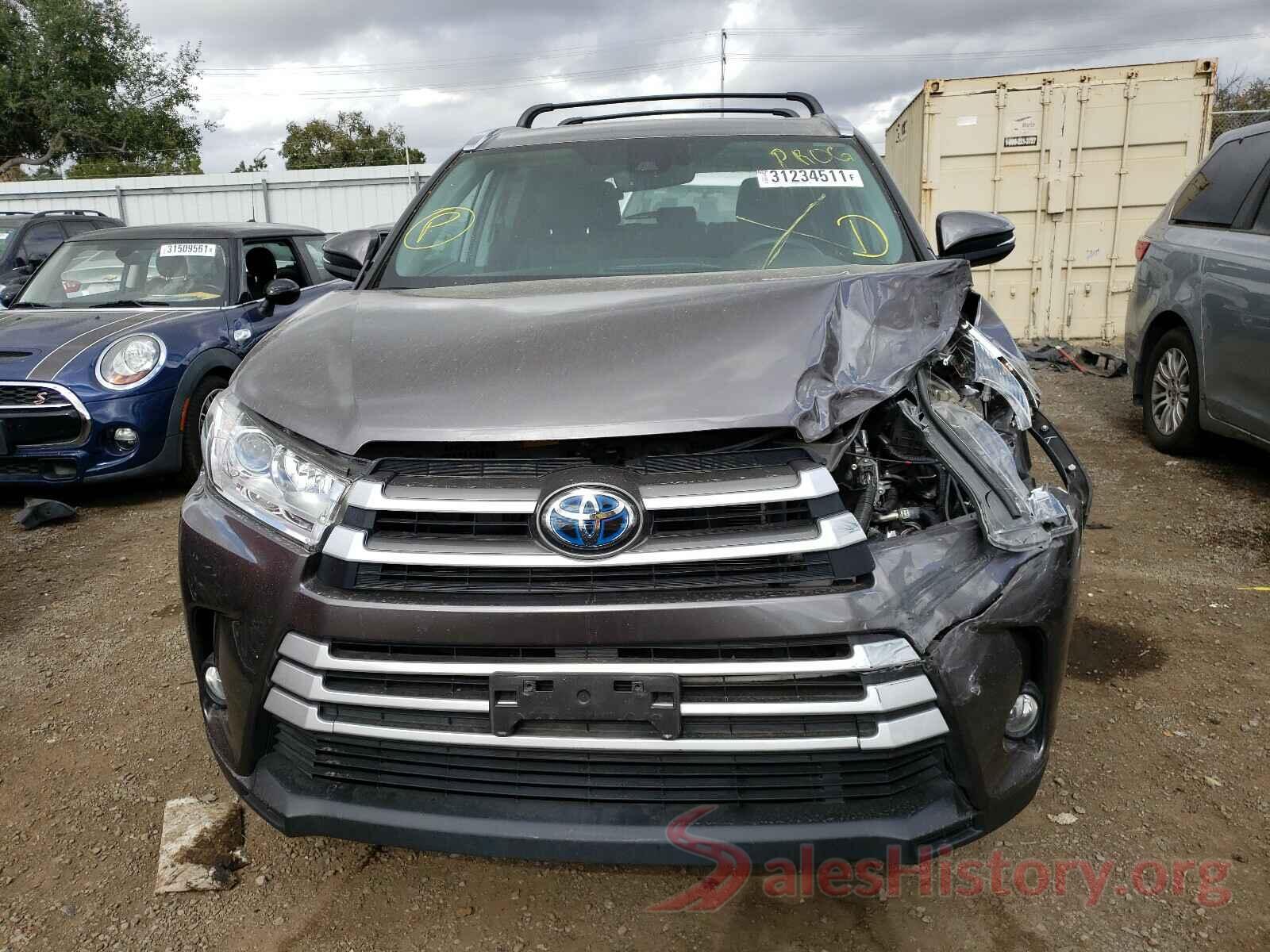 5TDJGRFH8KS057659 2019 TOYOTA HIGHLANDER