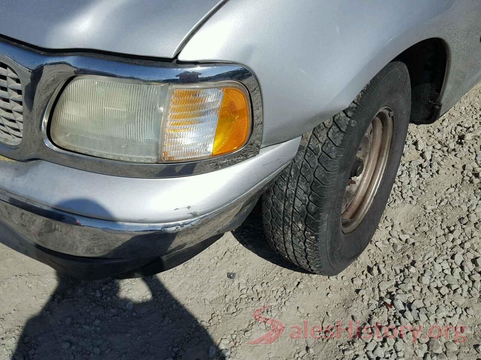 1C4NJPBA1GD702784 2002 FORD EXPEDITION