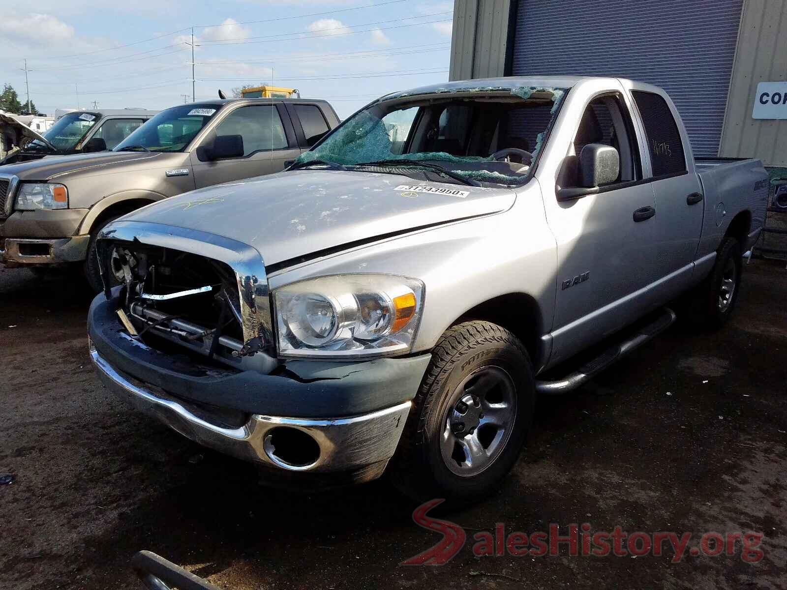 KM8J33A29HU385068 2008 DODGE RAM 1500