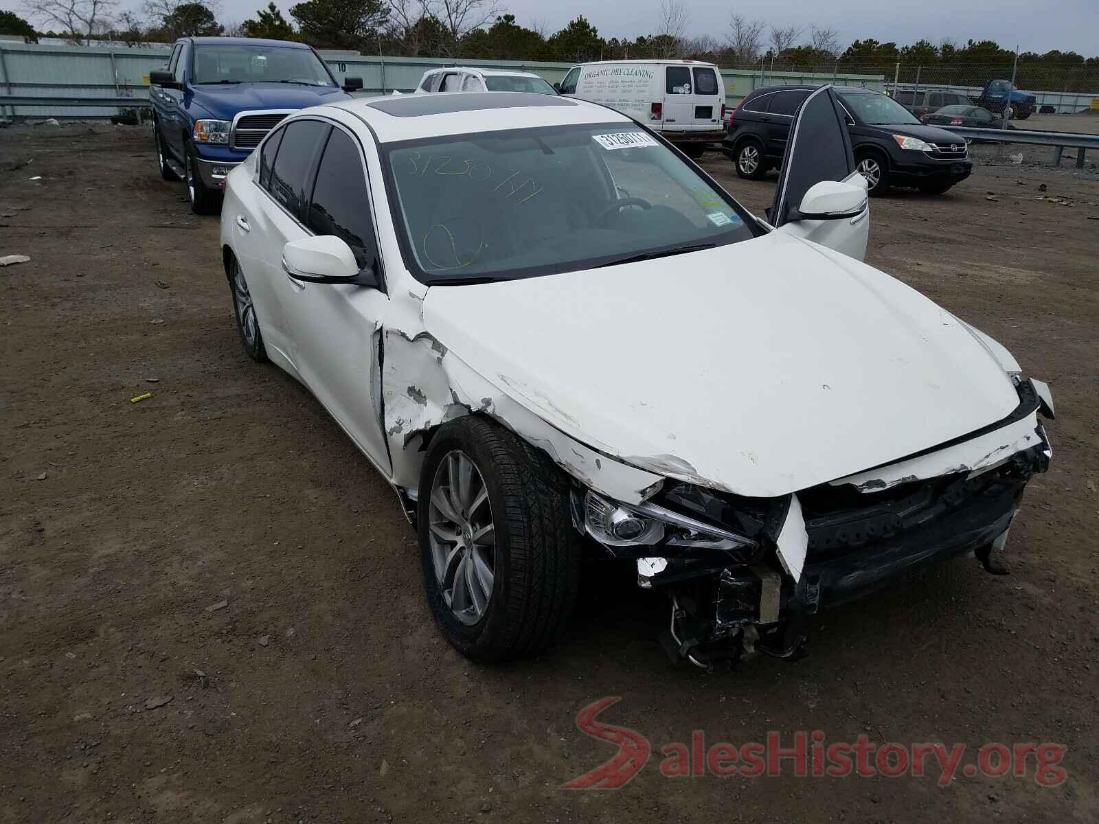 JF2SJAGC4HH489769 2015 INFINITI Q50