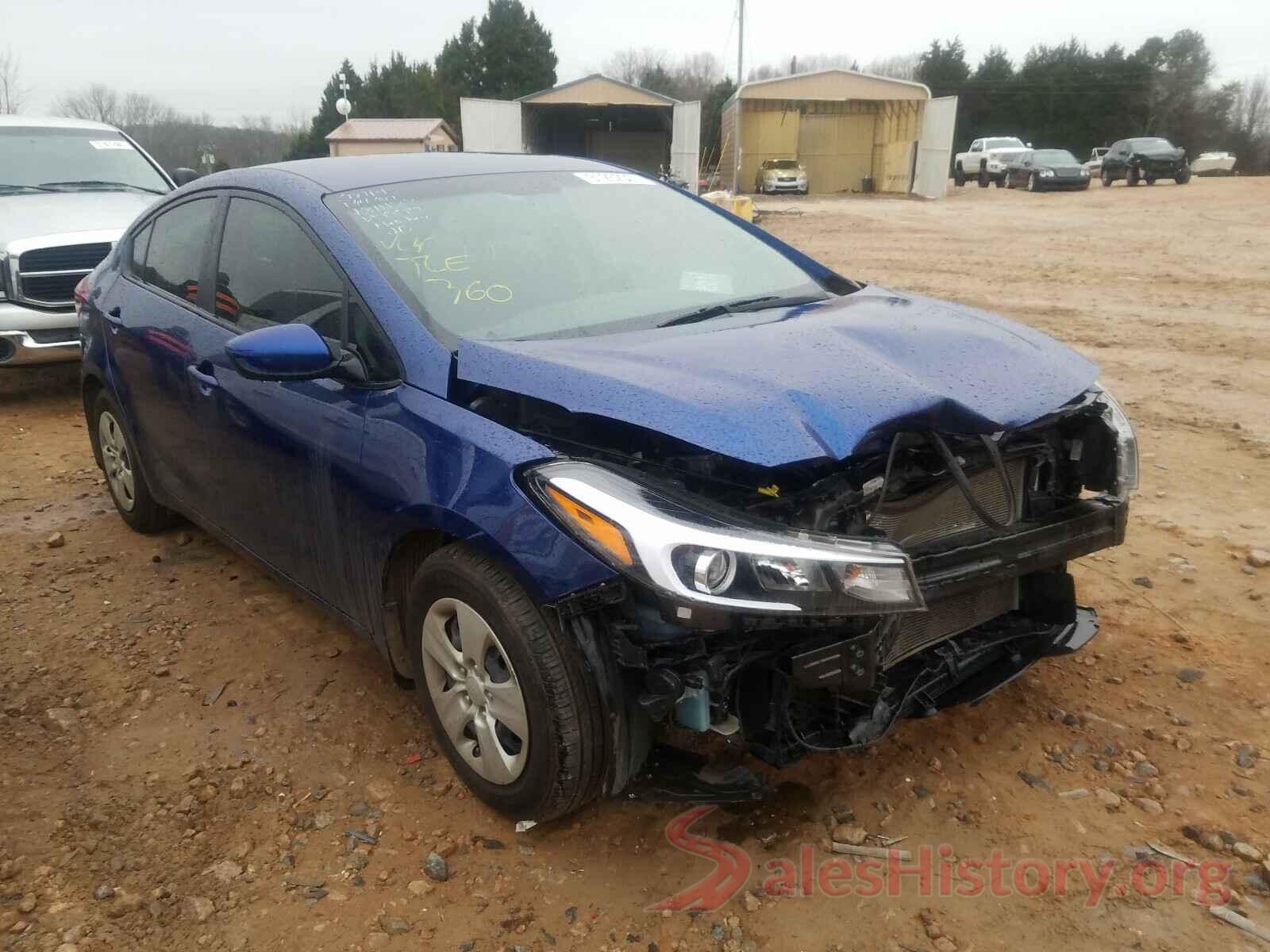 3KPFK4A71JE258589 2018 KIA FORTE