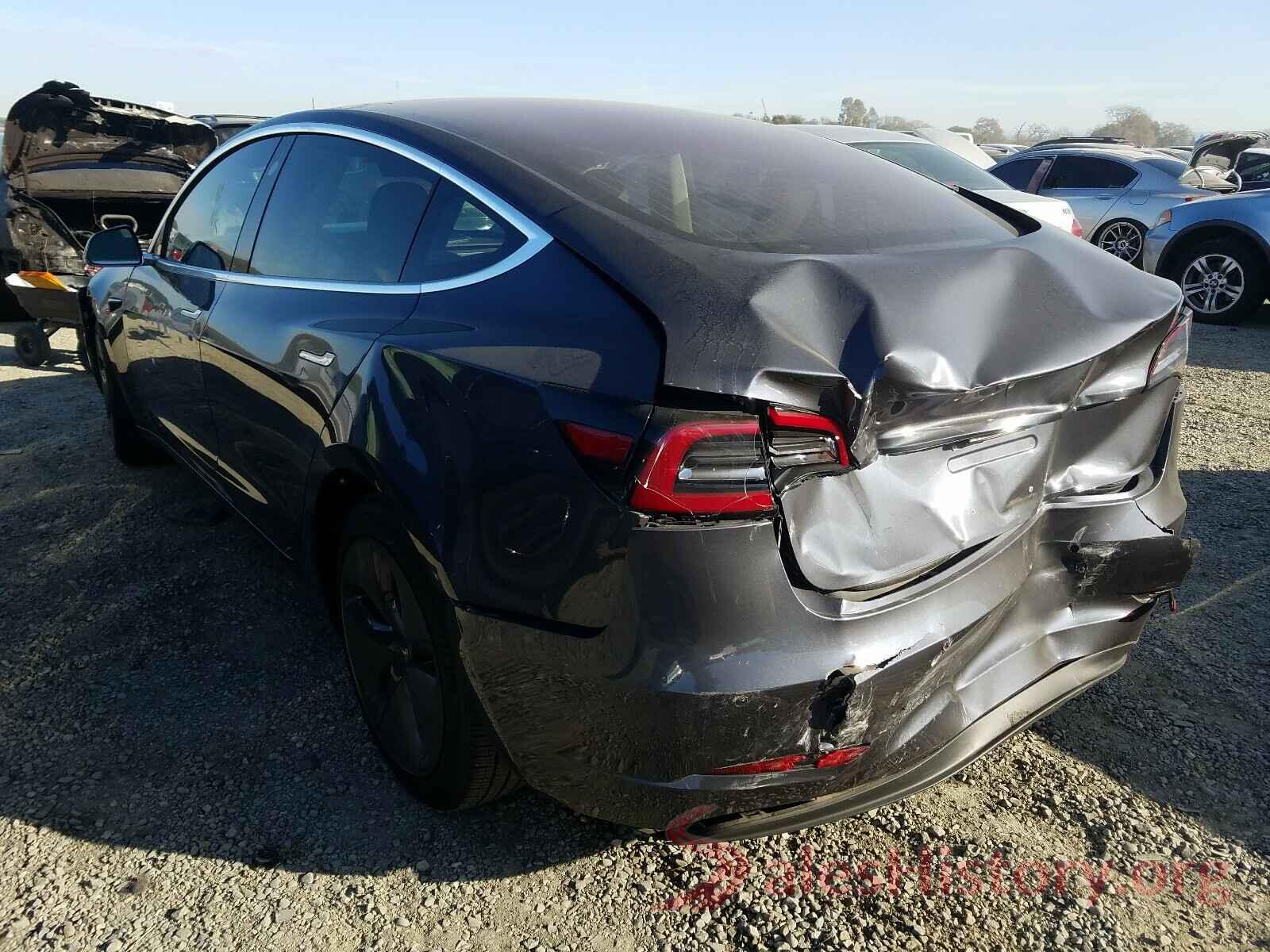 5YJ3E1EA3JF031574 2018 TESLA MODEL 3