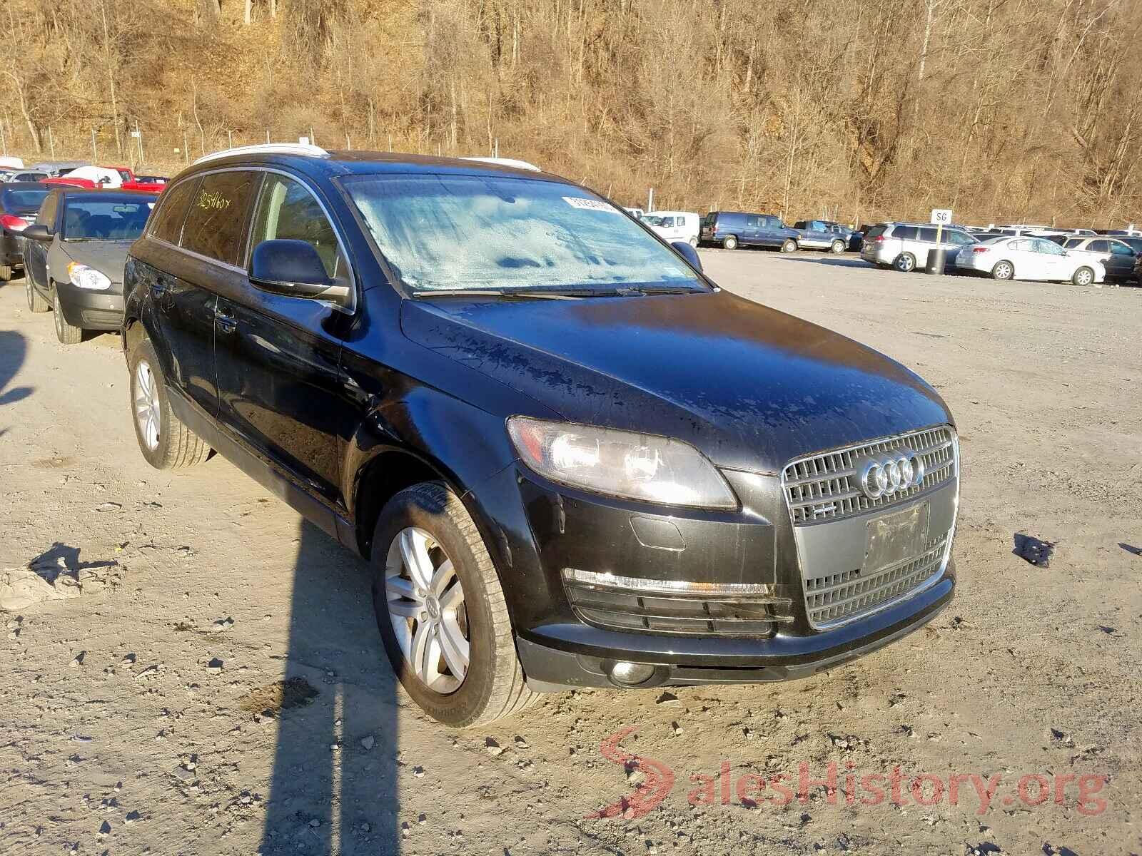 5J6RW2H88MA004237 2009 AUDI Q7