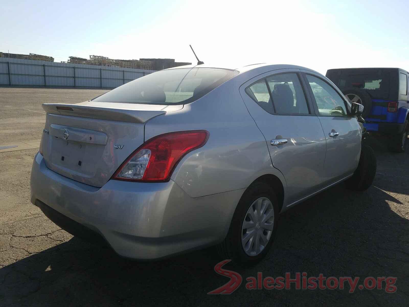 3N1CN7AP0JL878182 2018 NISSAN VERSA