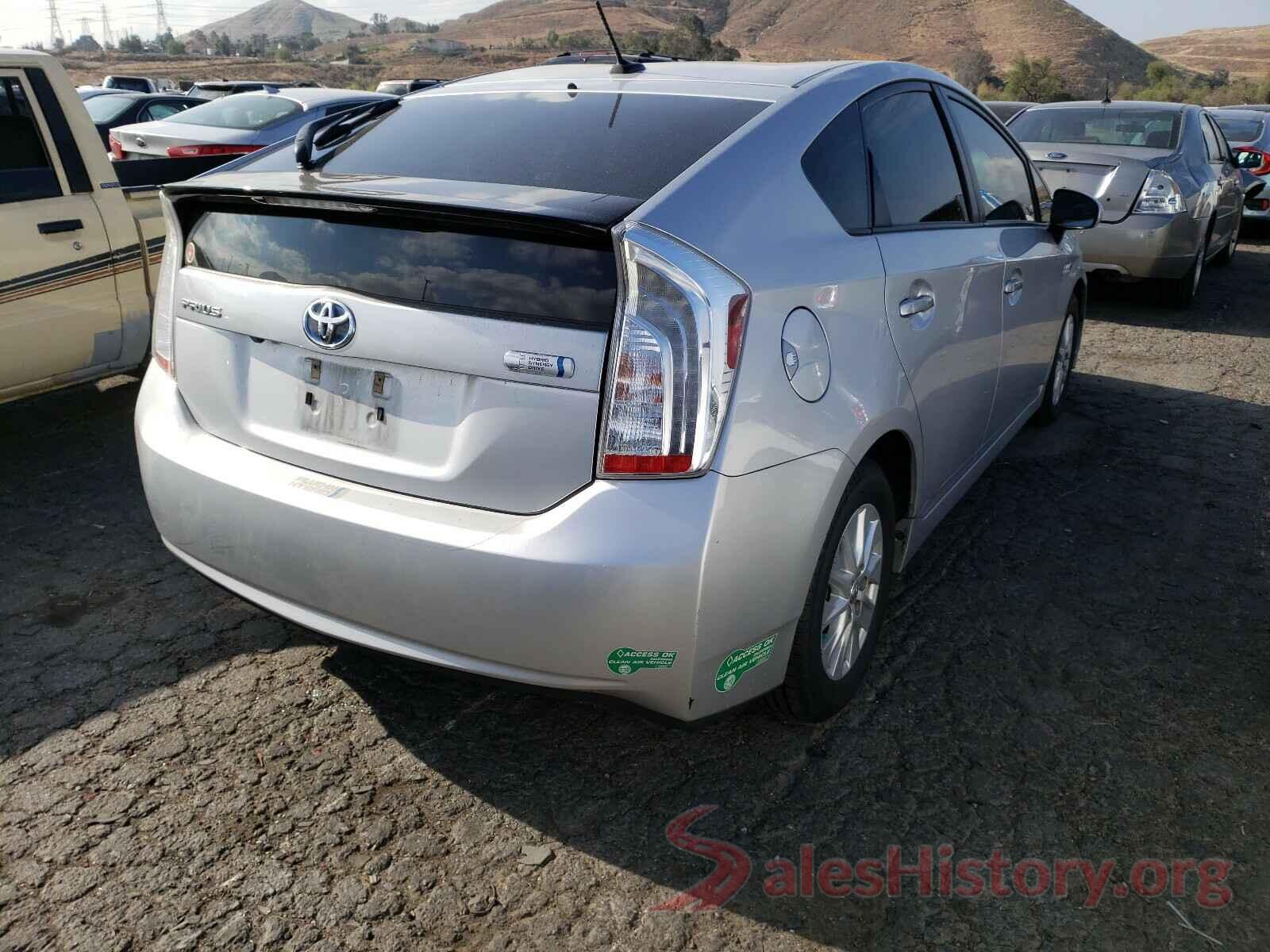 JTDKN3DP1F3067085 2015 TOYOTA PRIUS