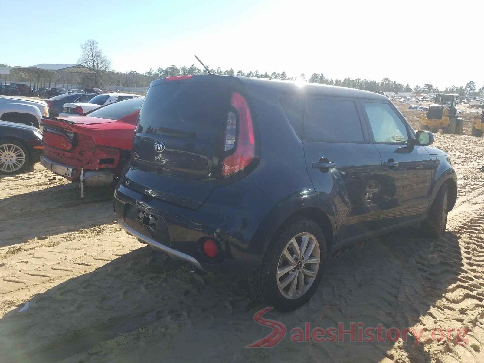 KNDJP3A53J7517653 2018 KIA SOUL