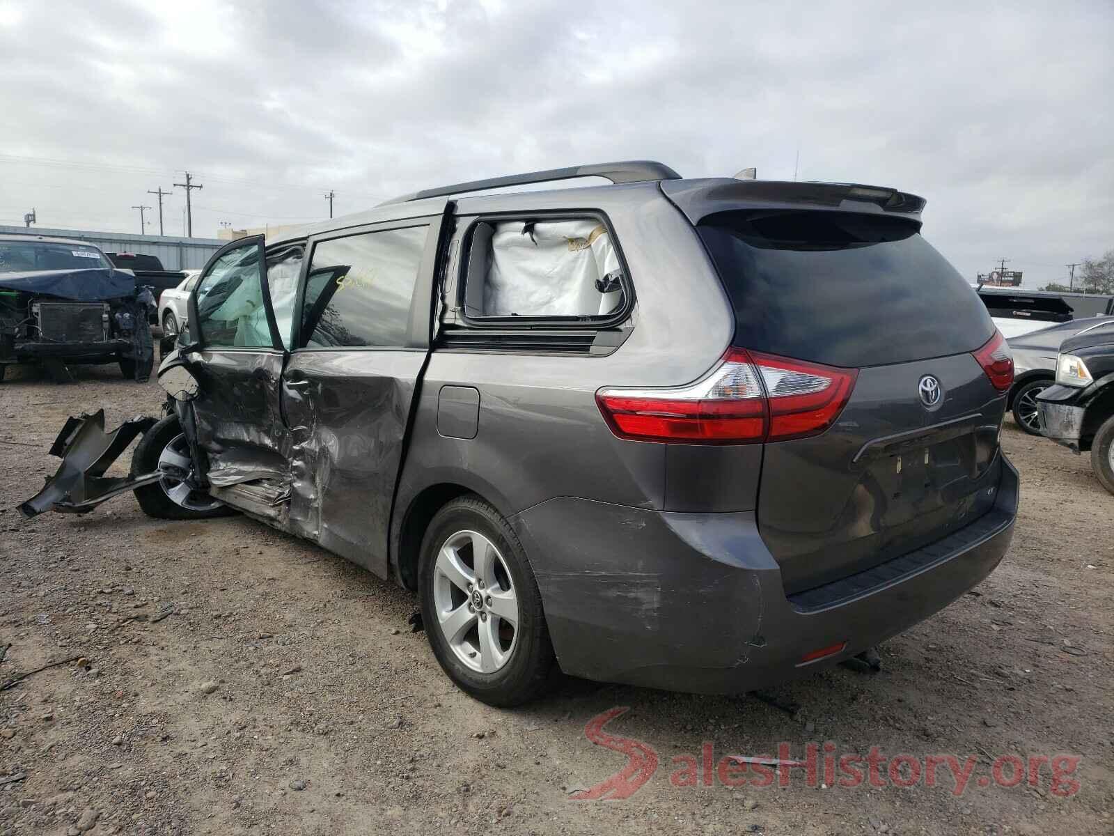 5TDKZ3DC5JS903151 2018 TOYOTA SIENNA