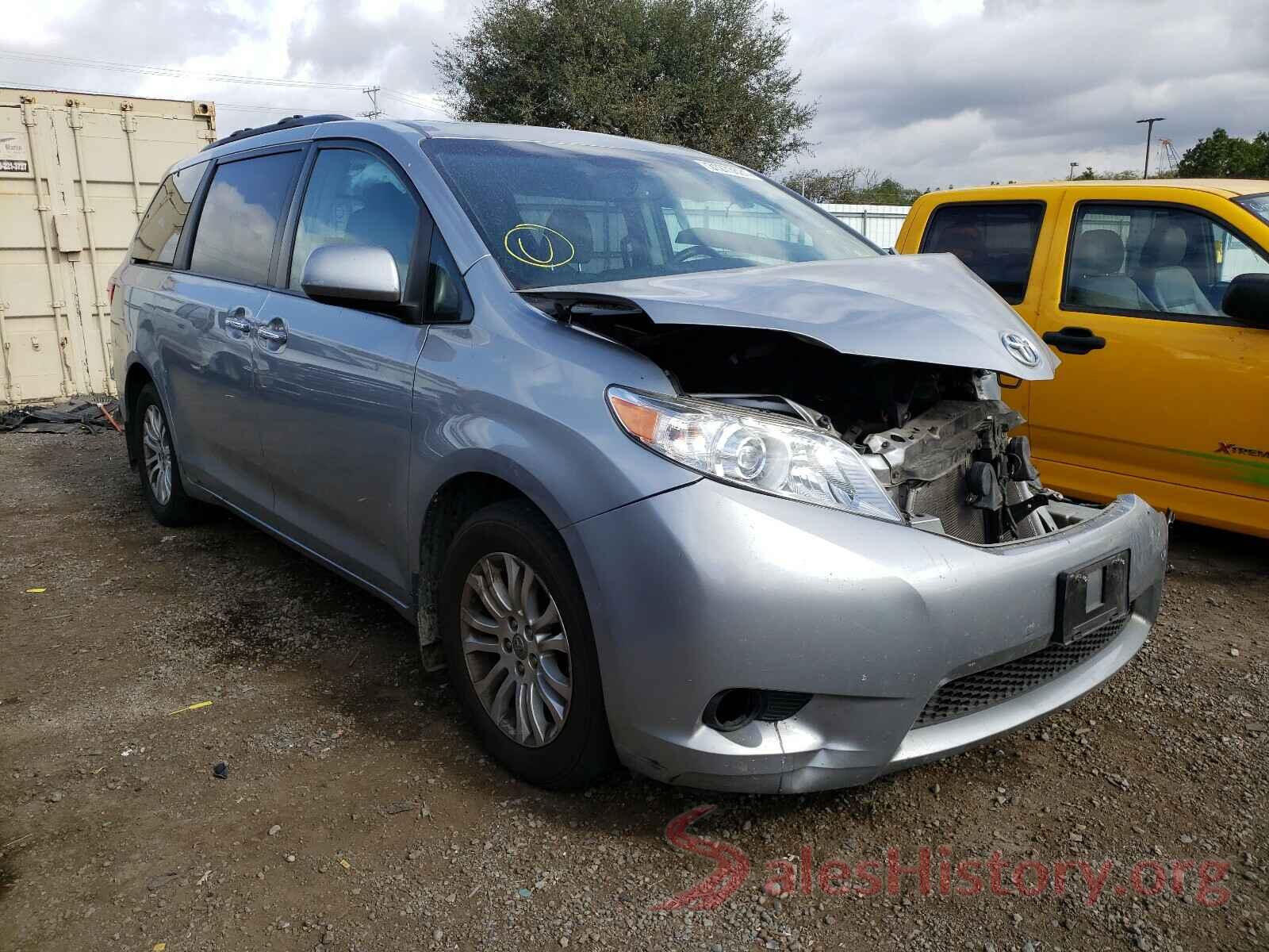 5TDYZ3DC4HS804096 2017 TOYOTA SIENNA