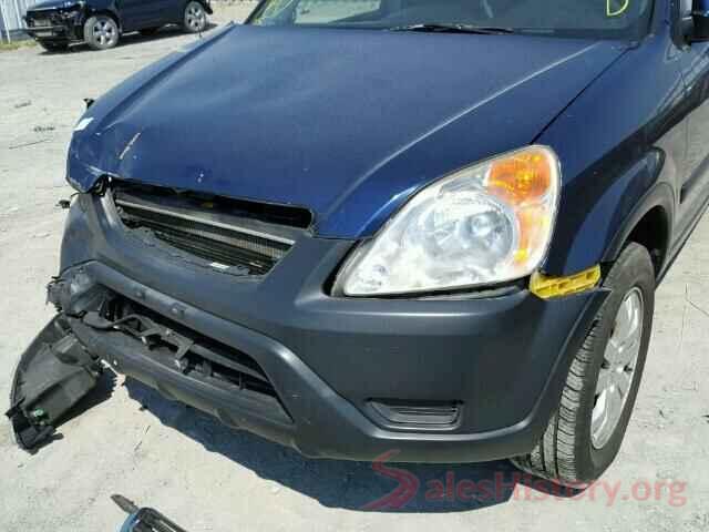 KNDJN2A22K7672587 2004 HONDA CRV