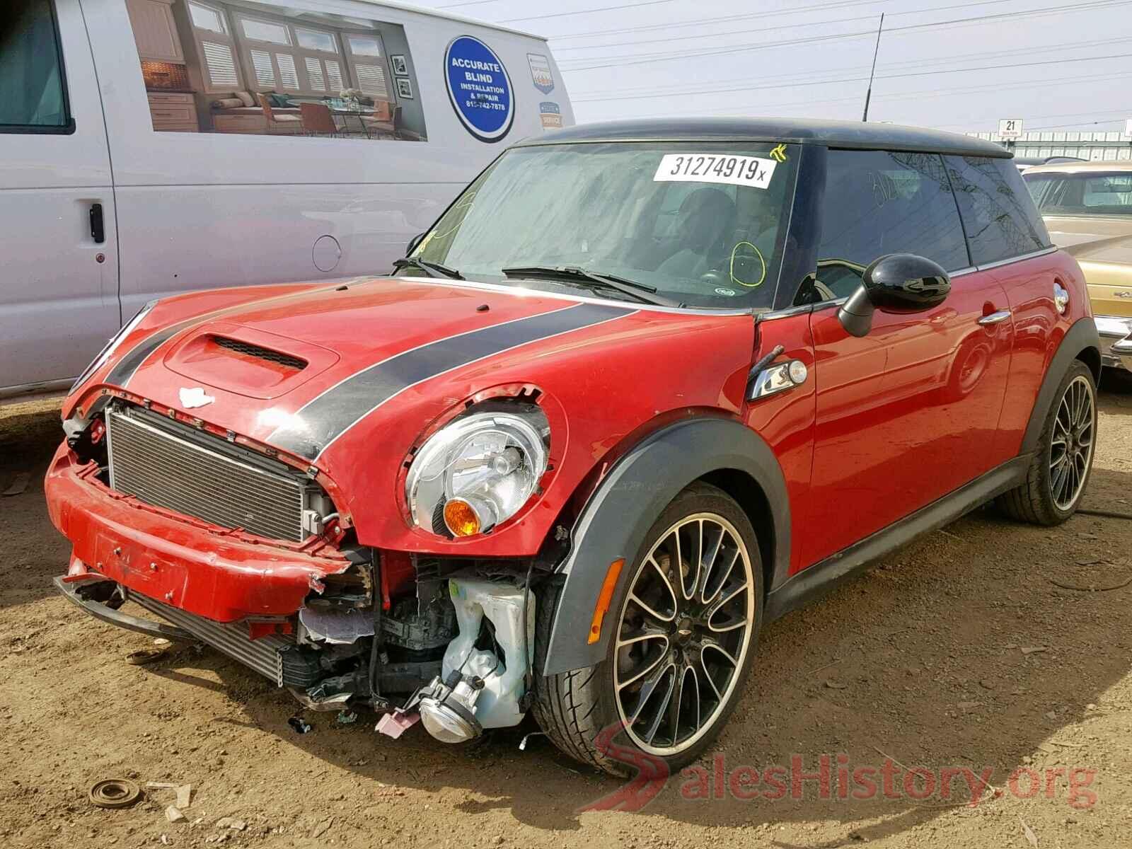 WZ1DB4C08LW031465 2012 MINI COOPER