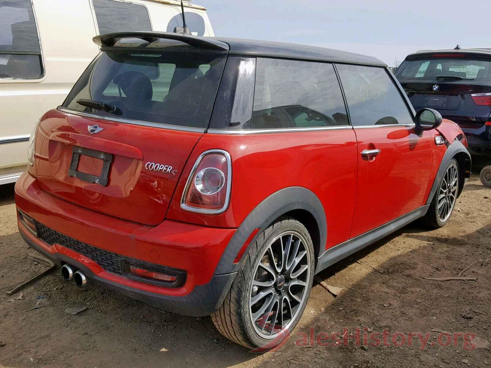 WZ1DB4C08LW031465 2012 MINI COOPER