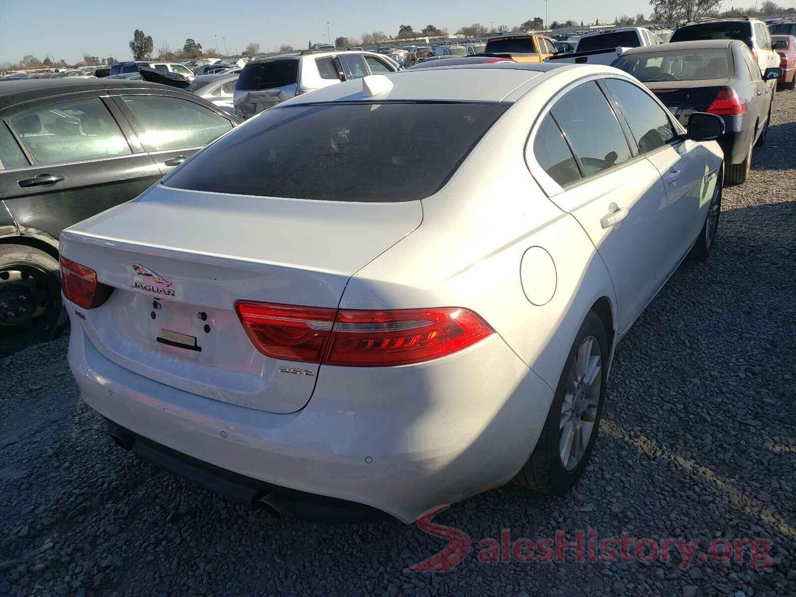 SAJAD4BG7HA963916 2017 JAGUAR XE