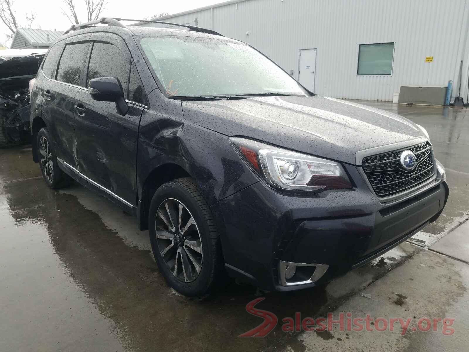 JF2SJGWC9JH577551 2018 SUBARU FORESTER