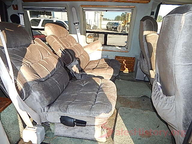 3N1AB7AP7JY237002 1992 CHEVROLET ASTRO