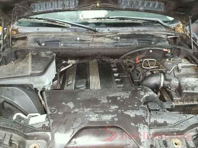 1HGCV1F32JA180438 2002 BMW X5