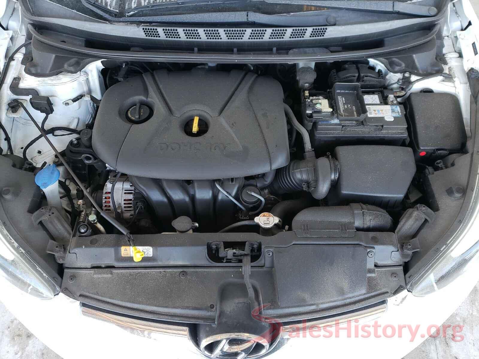 5NPDH4AE3GH655813 2016 HYUNDAI ELANTRA