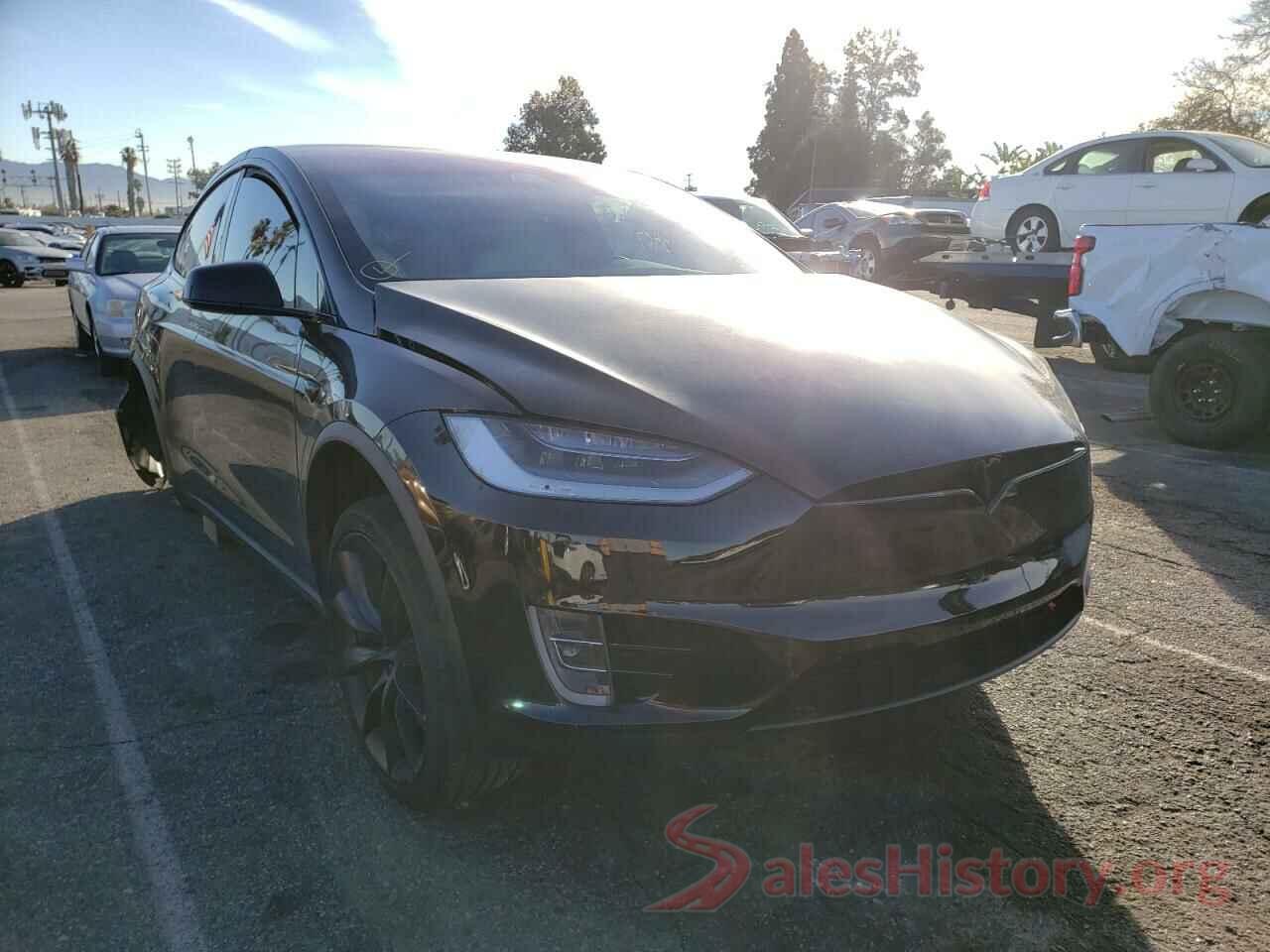 5YJXCBE25LF268849 2020 TESLA MODEL X