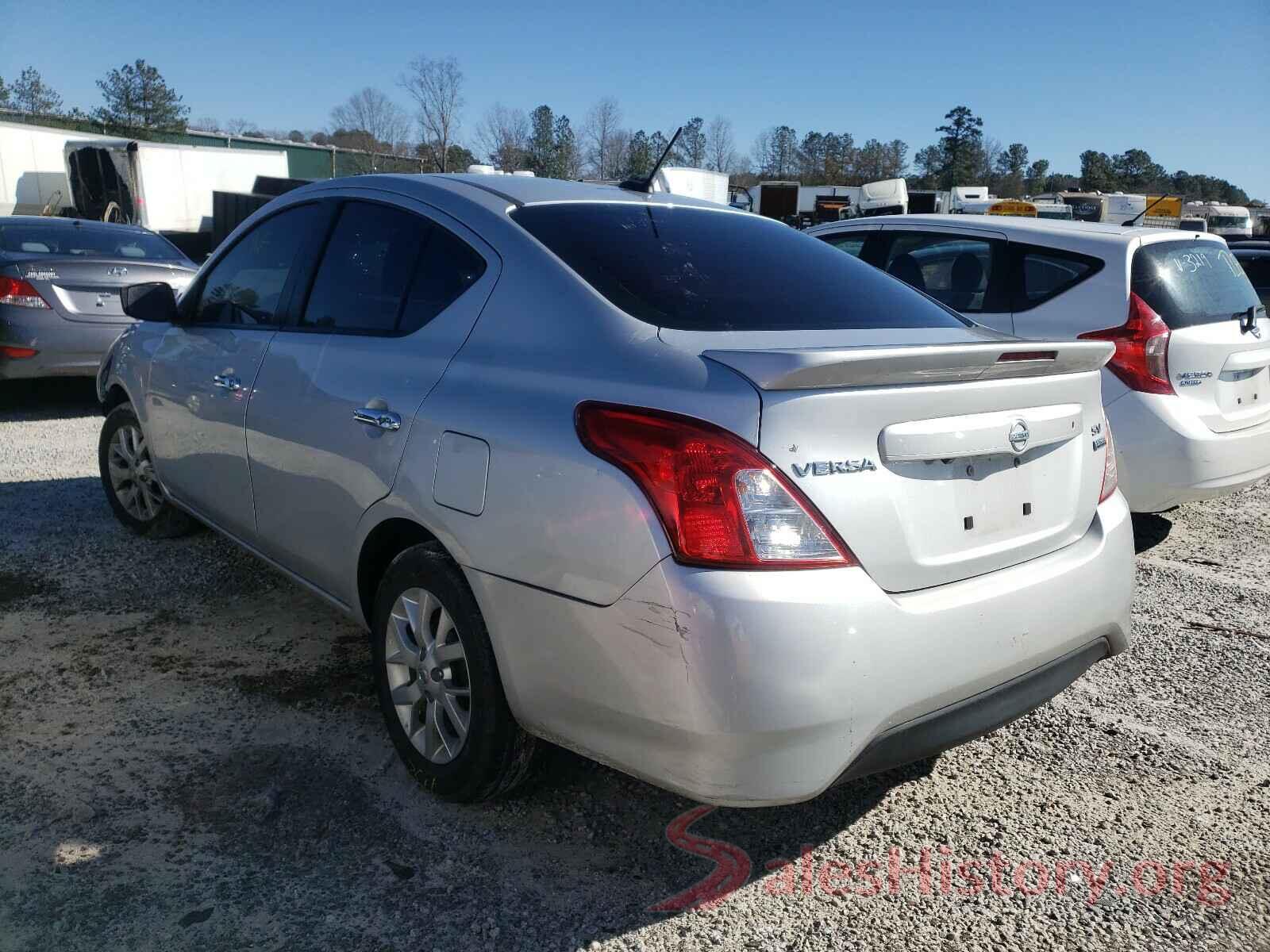 3N1CN7AP3JL824889 2018 NISSAN VERSA