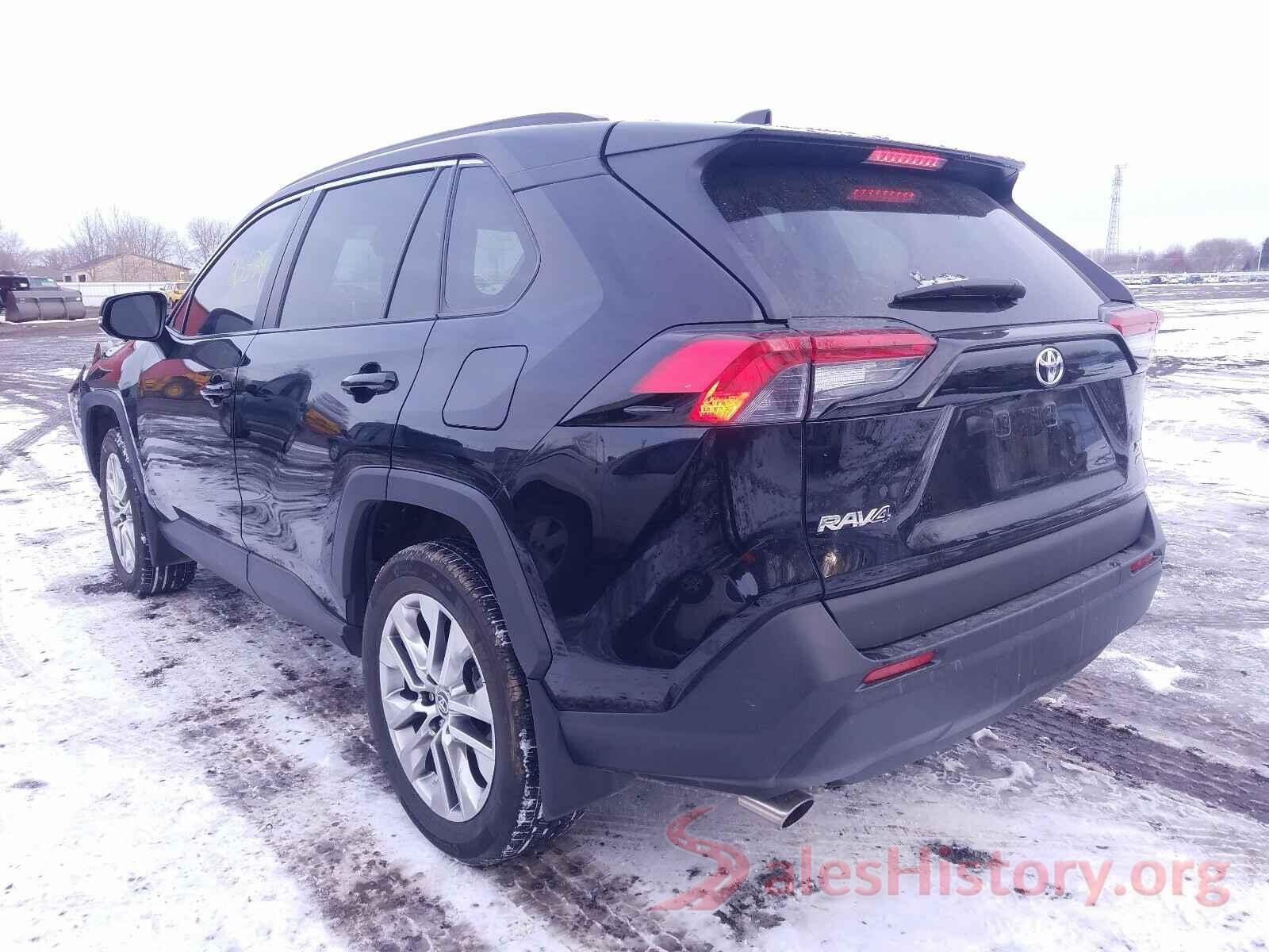 2T3R1RFV8KW017915 2019 TOYOTA RAV4