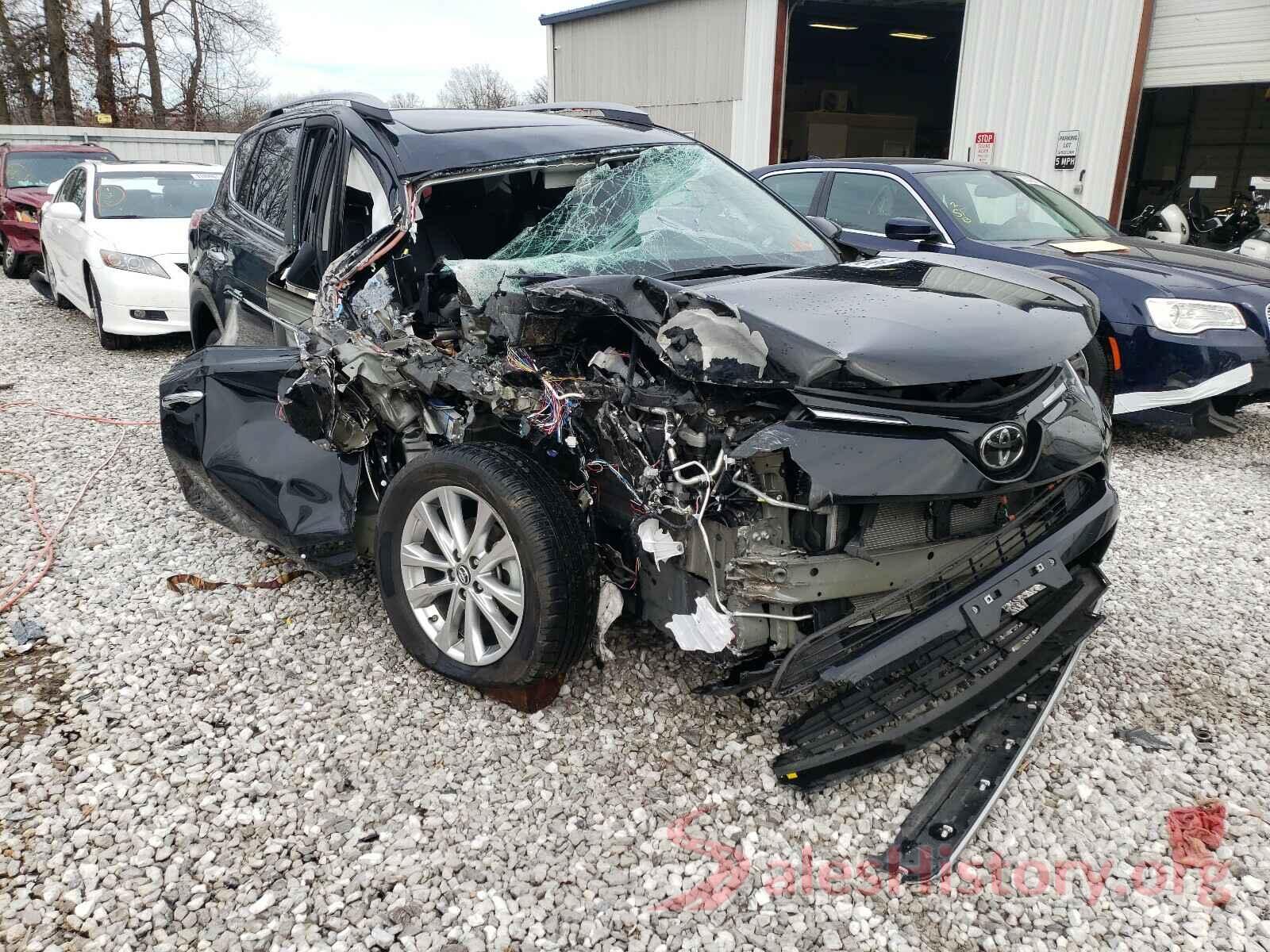 2T3DFREV6JW781158 2018 TOYOTA RAV4