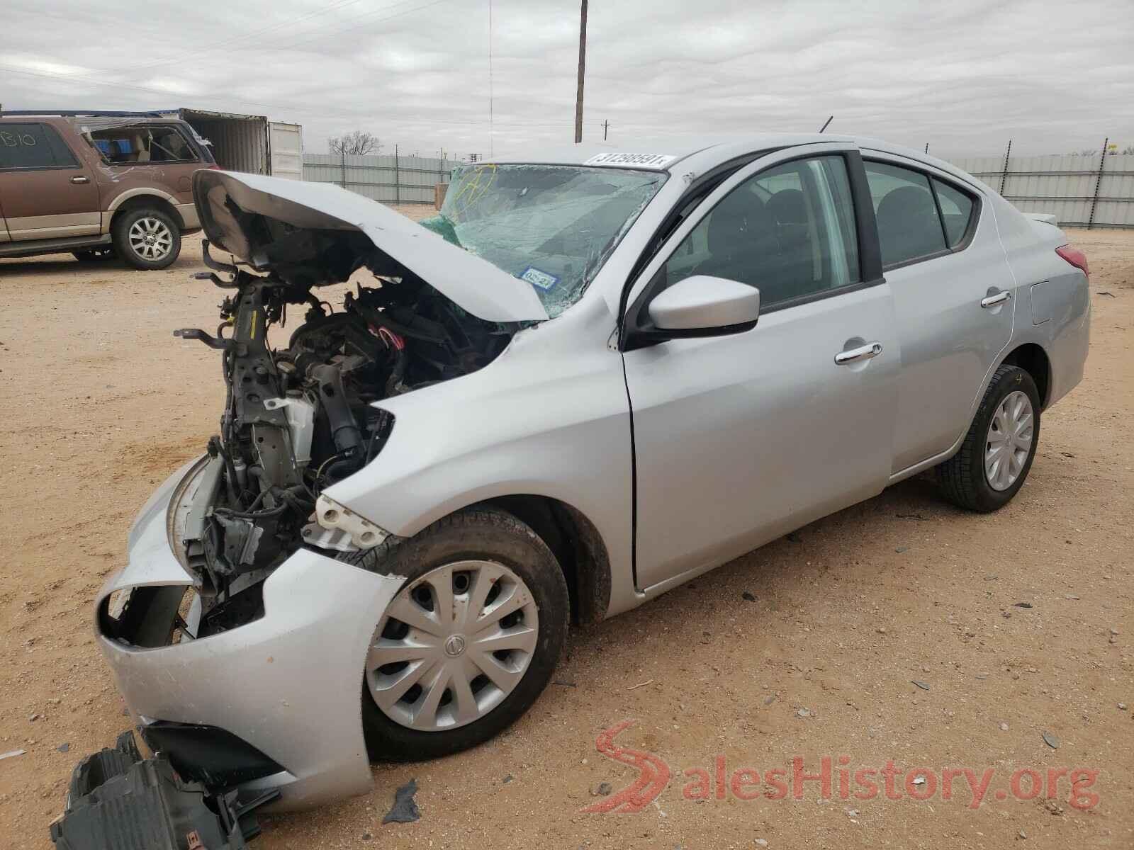 3N1CN7AP4JL842477 2018 NISSAN VERSA