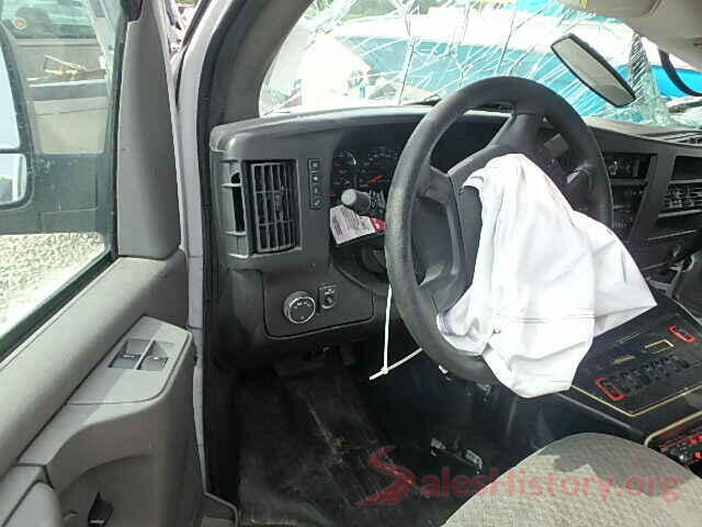 5NPE34AF6GH326406 2011 CHEVROLET EXPRESS