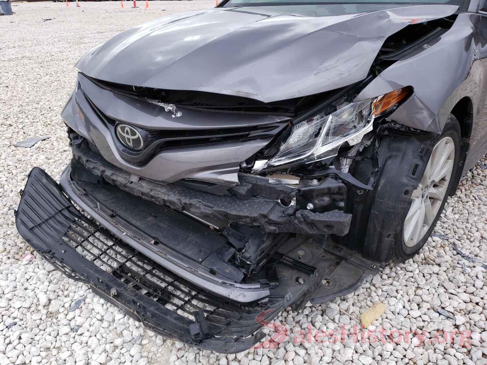 4T1B11HK6JU141601 2018 TOYOTA CAMRY