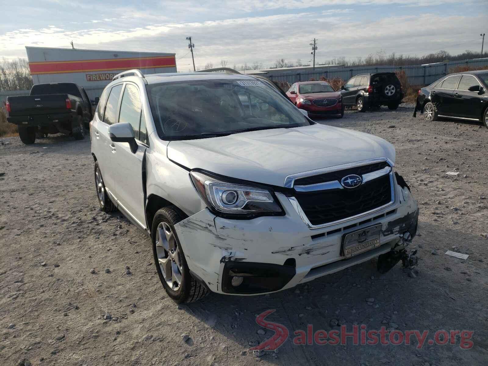 JF2SJAWC3HH485004 2017 SUBARU FORESTER