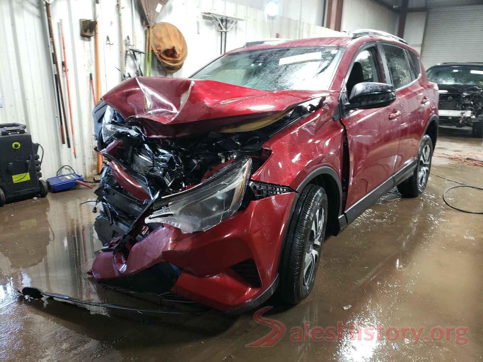 JTMBFREV8JD256140 2018 TOYOTA RAV4