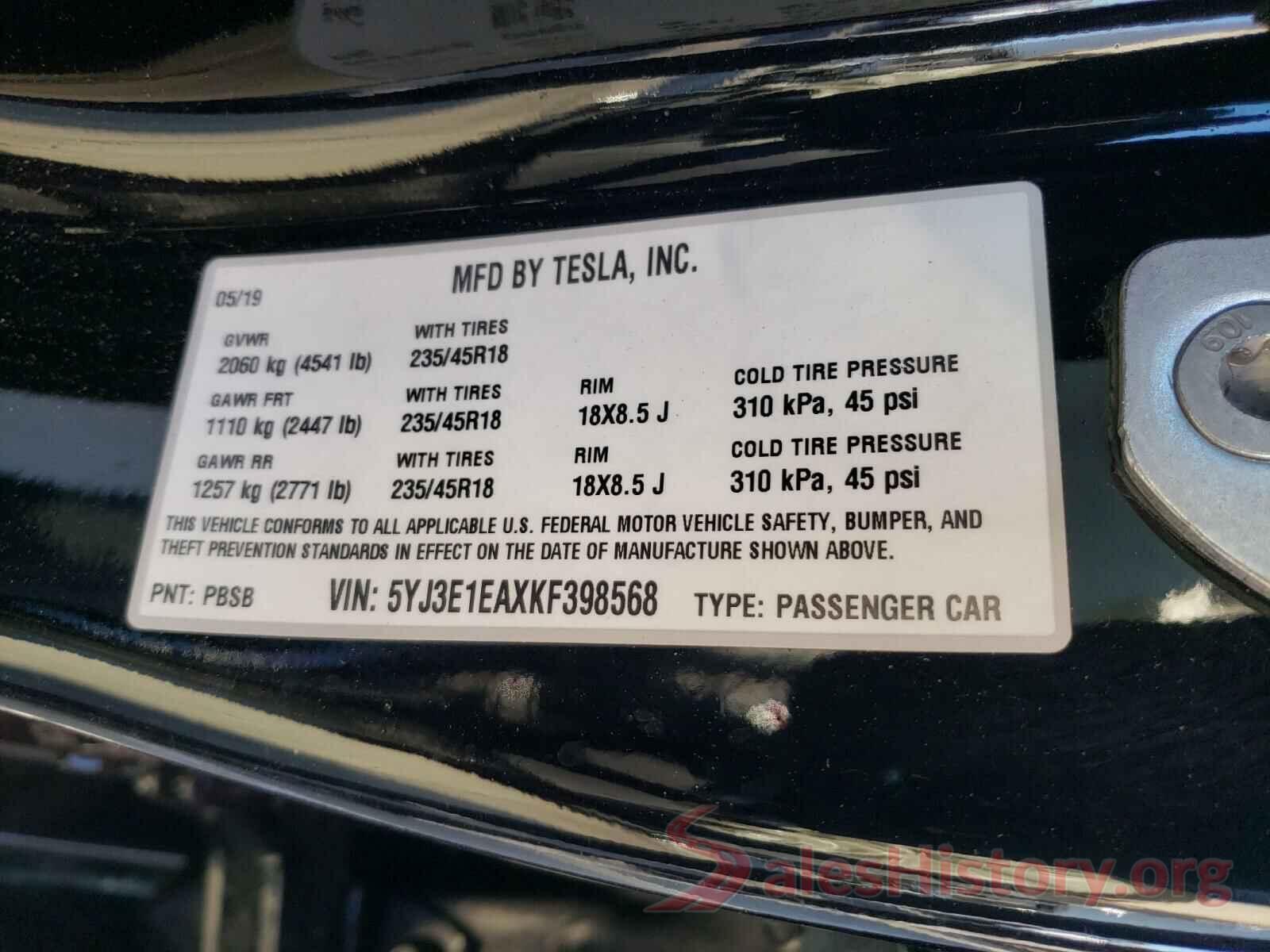 5YJ3E1EAXKF398568 2019 TESLA MODEL 3