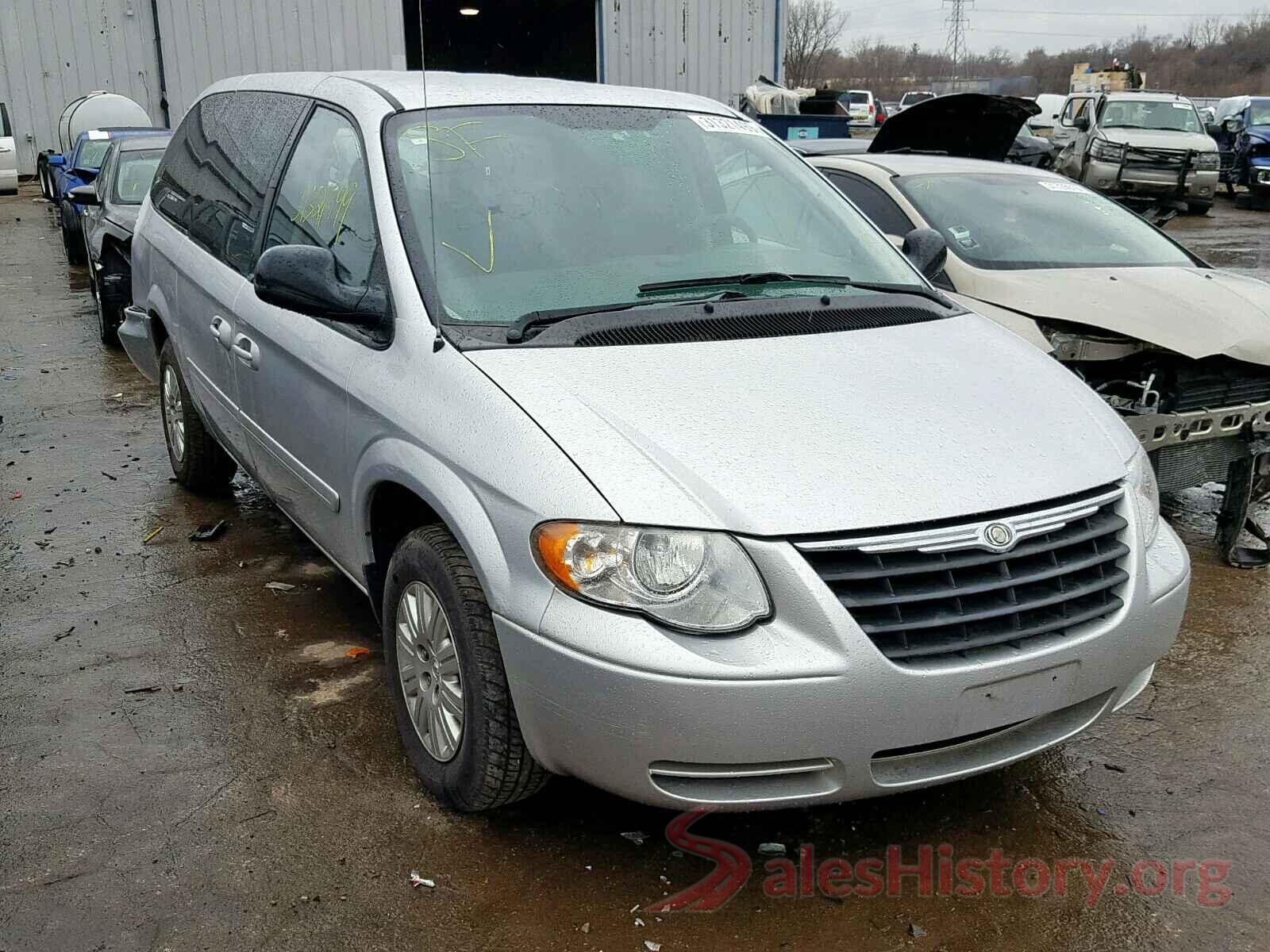 NM0GE9F72H1302028 2005 CHRYSLER TOWN & COU