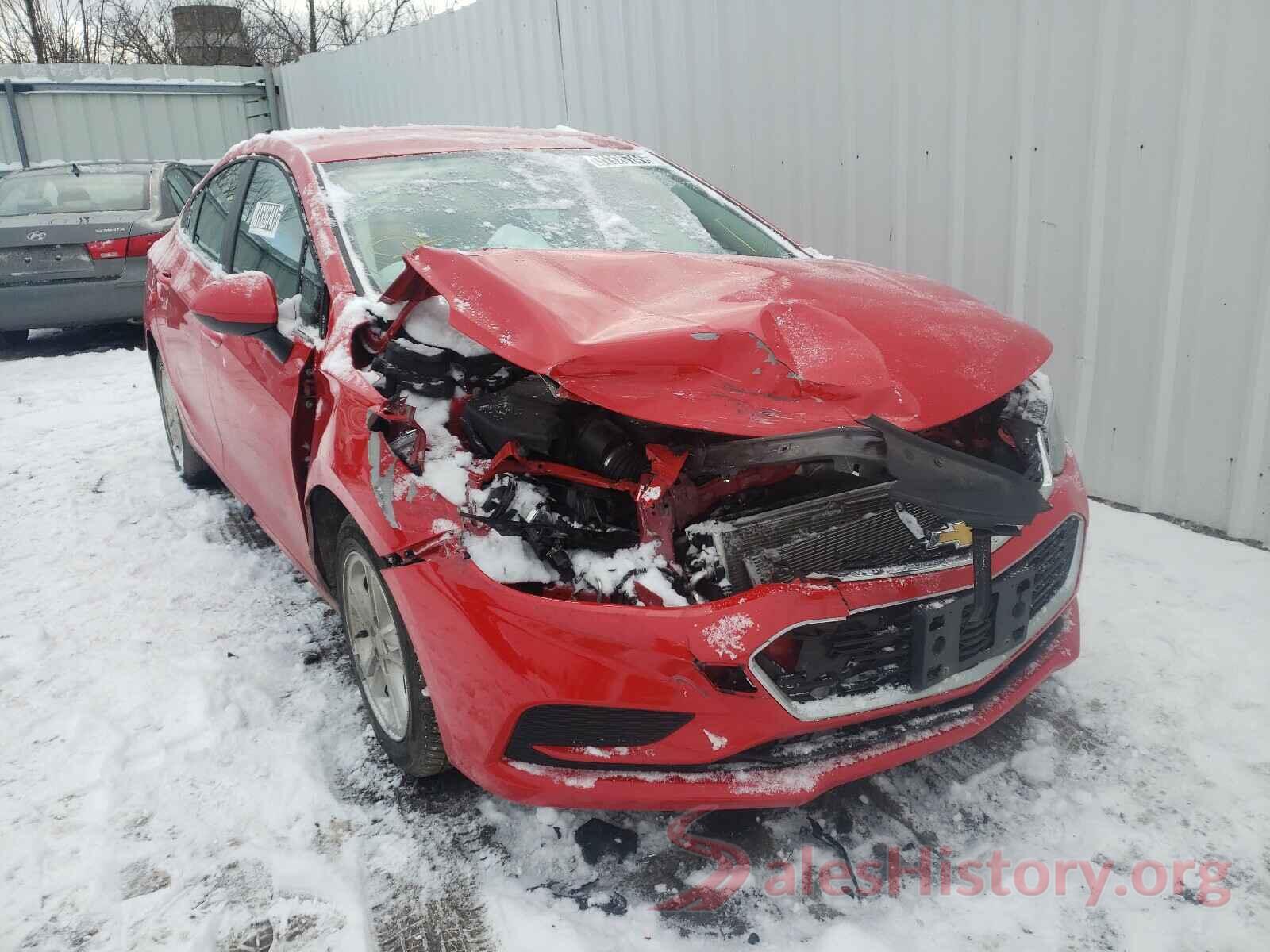 1G1BE5SM8J7232631 2018 CHEVROLET CRUZE