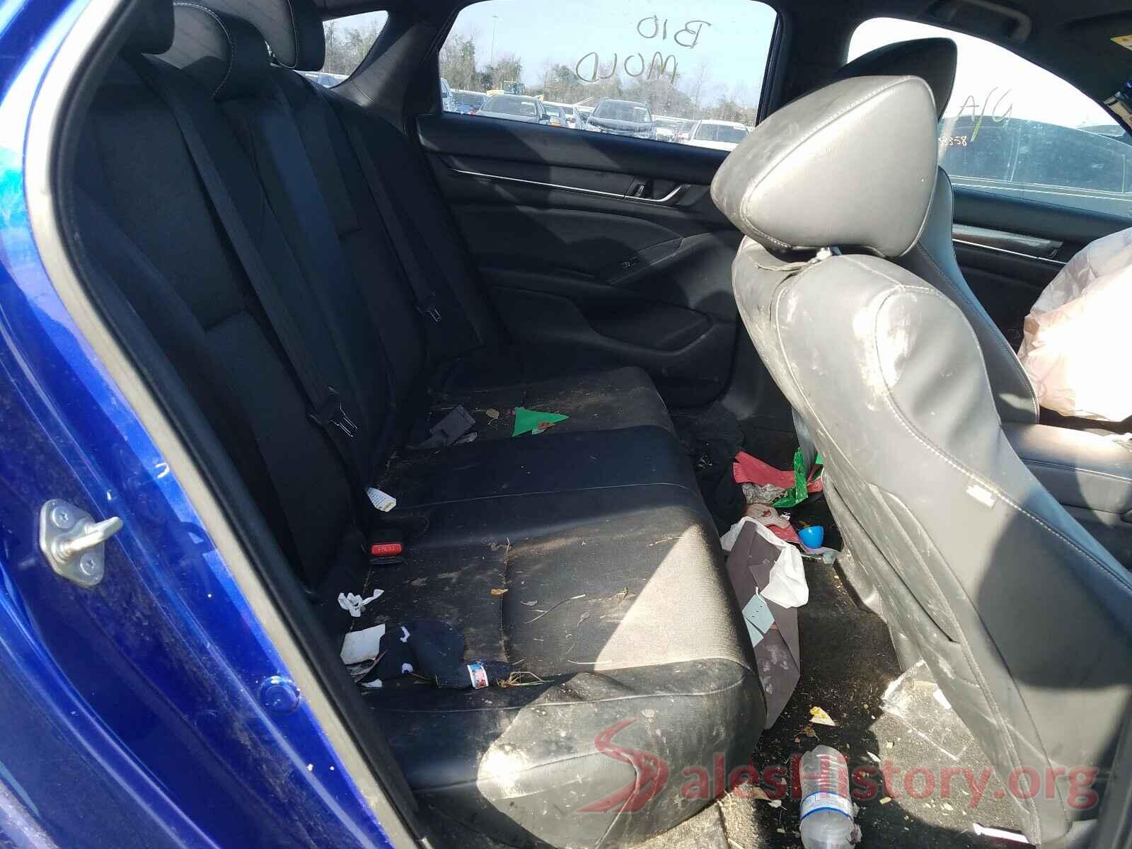 1HGCV1F3XJA174788 2018 HONDA ACCORD