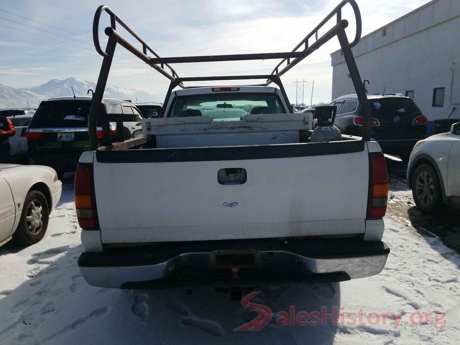 3N1AB8CV5MY287676 2001 CHEVROLET SILVERADO