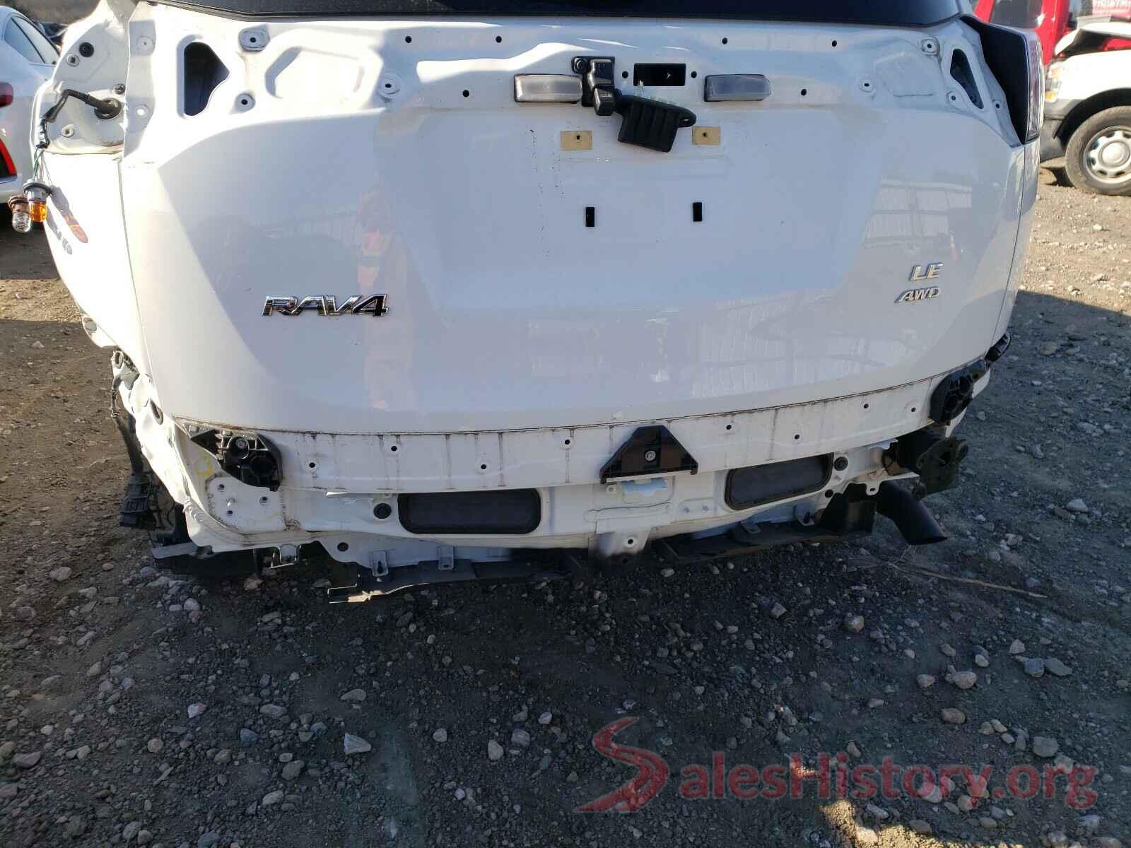 JTMBFREV1JJ246437 2018 TOYOTA RAV4