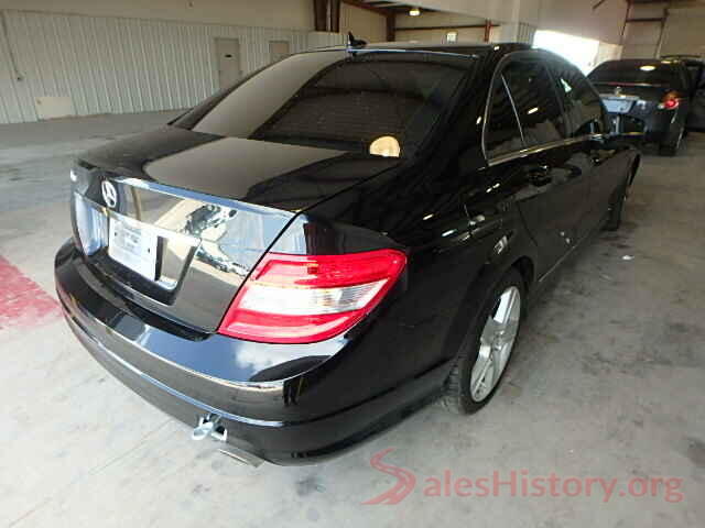 1V21E2CA0LC227082 2011 MERCEDES-BENZ C300