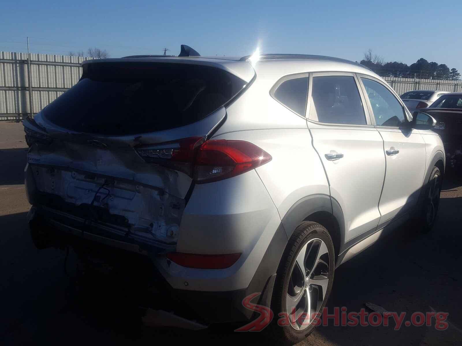 KM8J3CA23HU355743 2017 HYUNDAI TUCSON