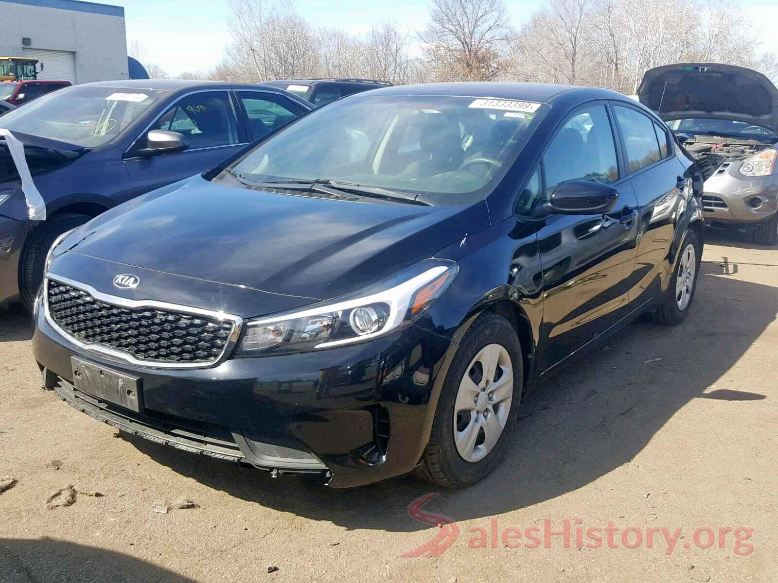 3KPFL4A7XHE112831 2017 KIA FORTE LX