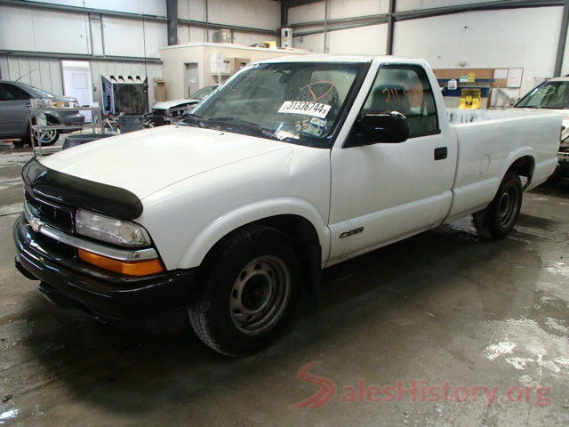 WP0AG2A71KL139627 2000 CHEVROLET S10