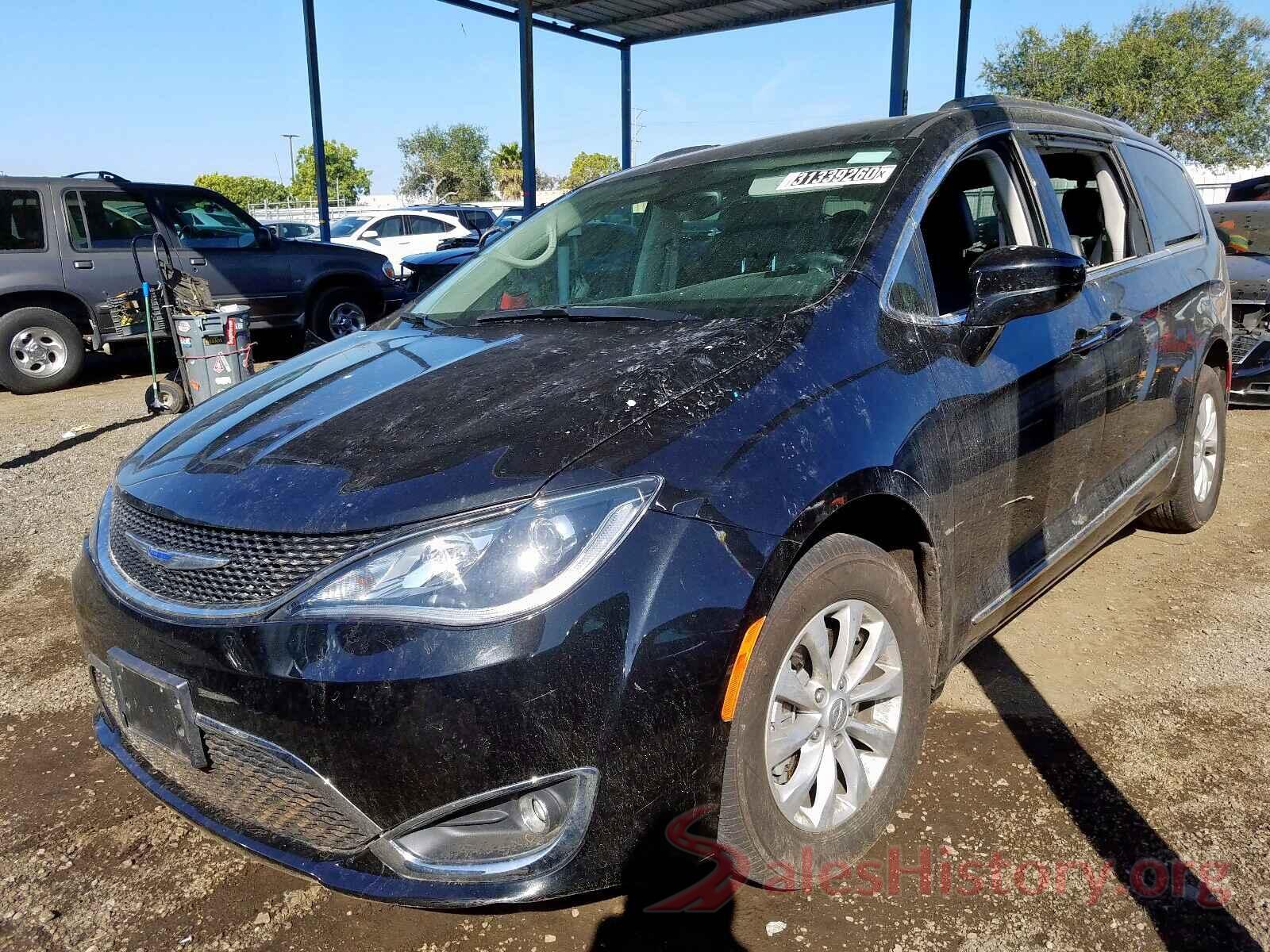 JTNKARJEXJJ565562 2019 CHRYSLER PACIFICA