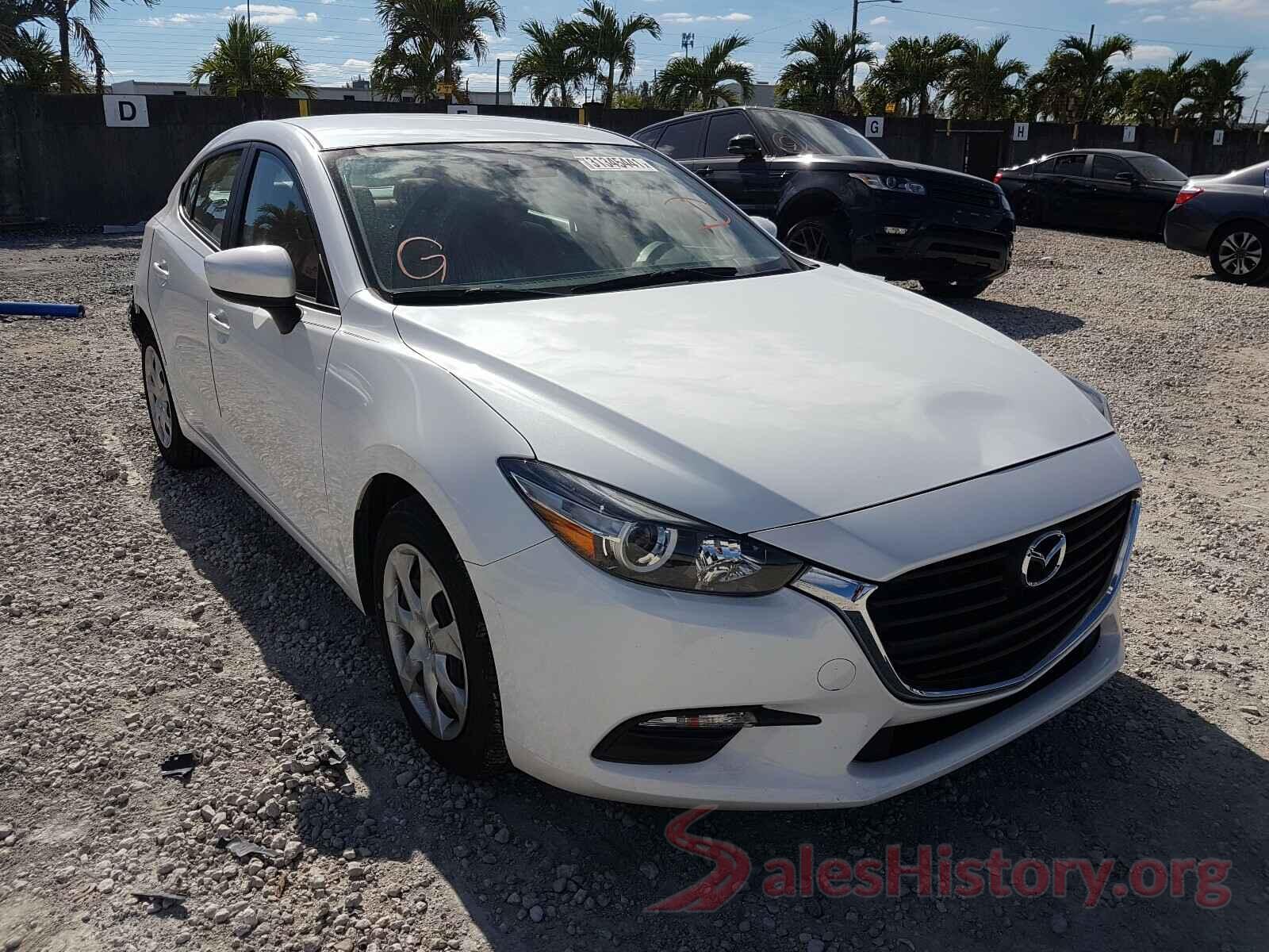 3MZBN1U77JM223638 2018 MAZDA 3